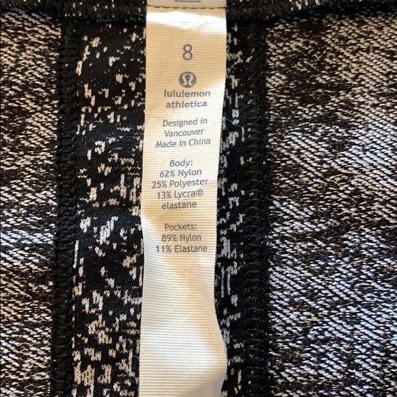 Lululemon jacket - Picture 4 of 5